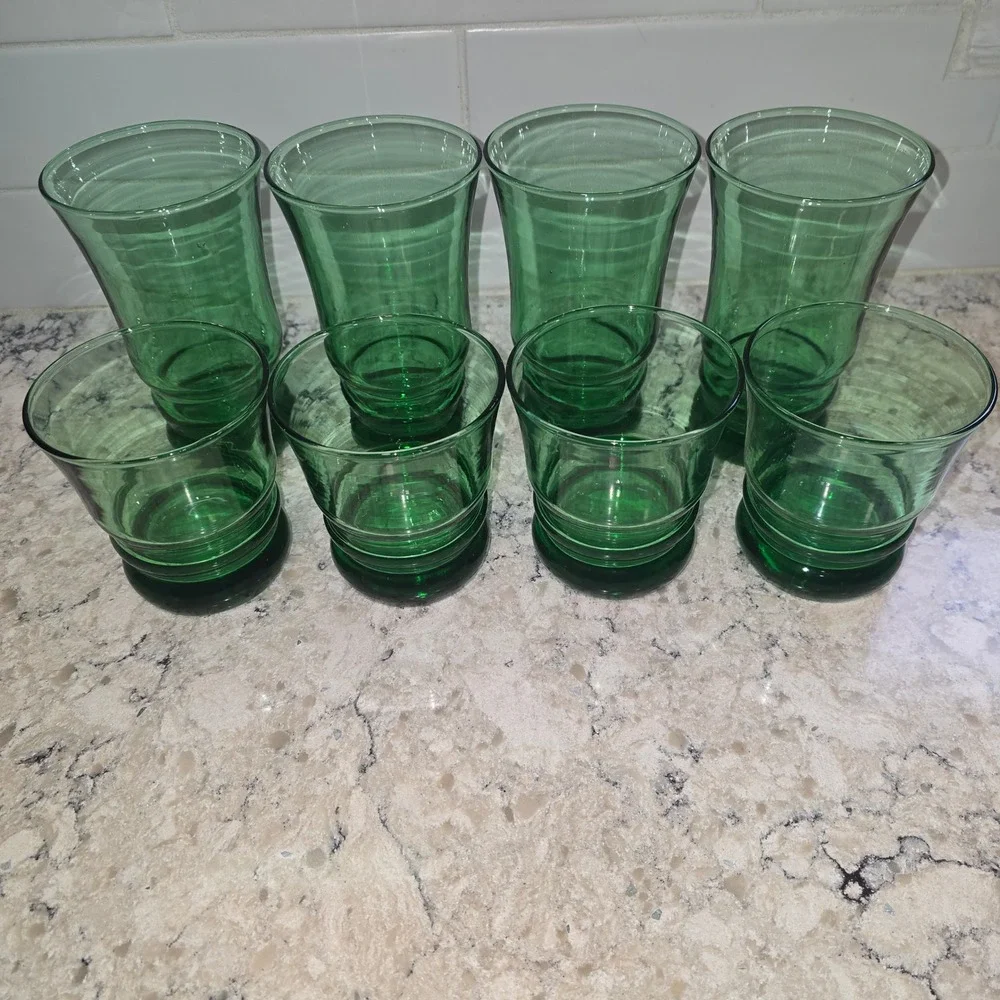 Anchor Hocking Forest Green Mid Century Drinking Glasses Set of 8 Ringed Base